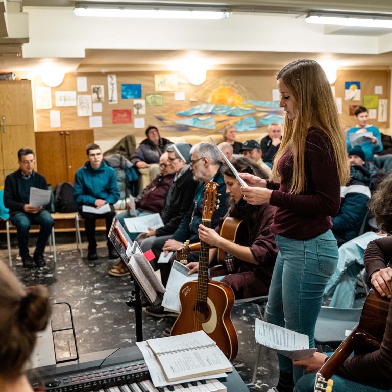 Ostani z nami, Gospod – križev pot brezdomcev