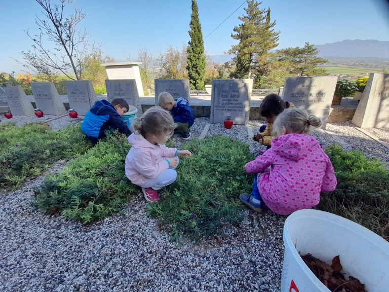 Dan reformacije in  praznik vseh svetih v našem vrtcu