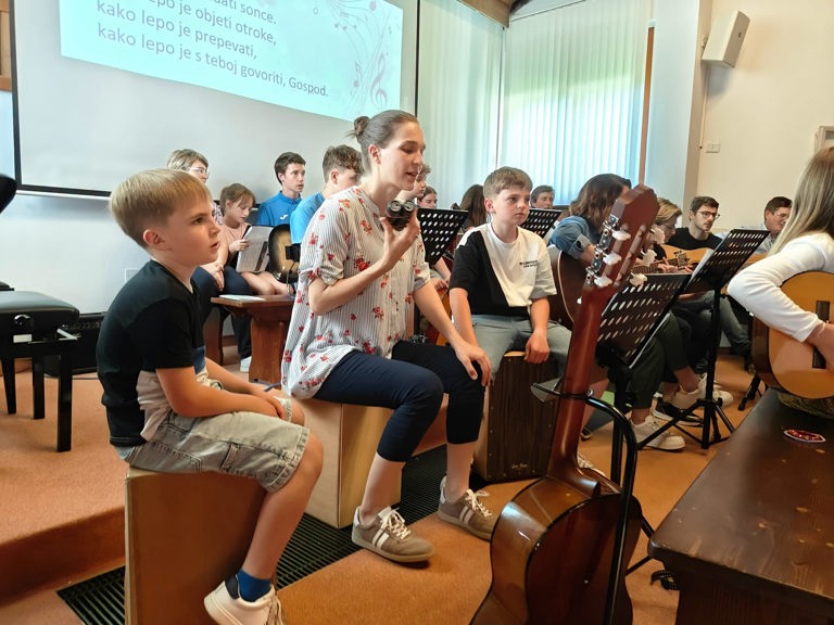 Glasbeno druženje ob zaključku šolskega leta