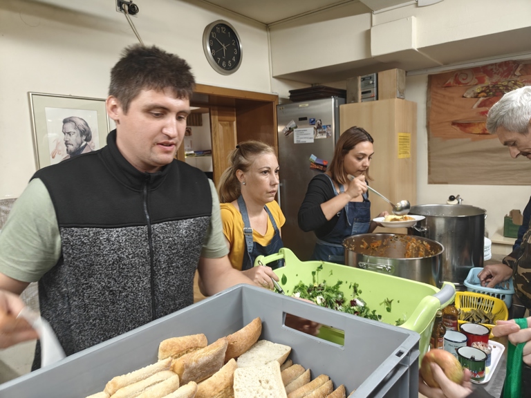 Šola prostovoljstva - šola življenja